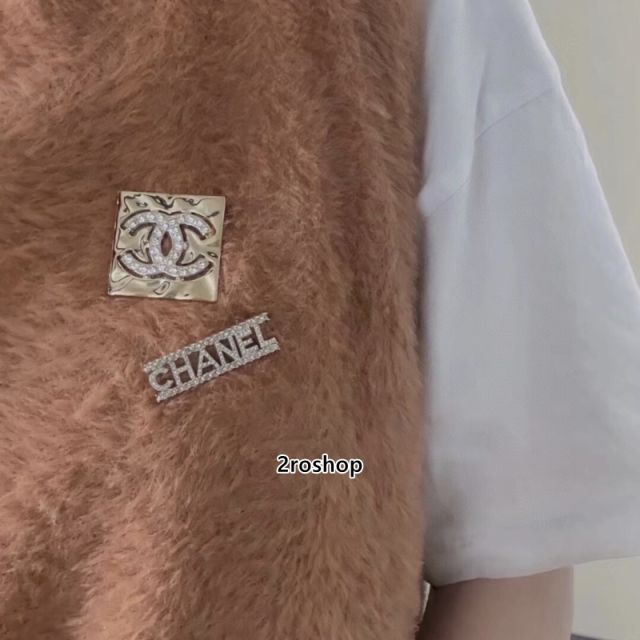CHANEL 브로치