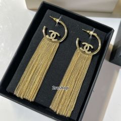 CHANEL 피어싱