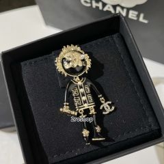 CHANEL 브로치