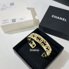 CHANEL 팔찌