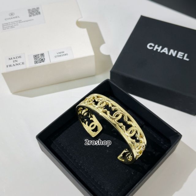CHANEL 팔찌