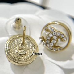 CHANEL 피어싱