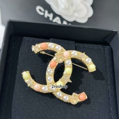 CHANEL 브로치