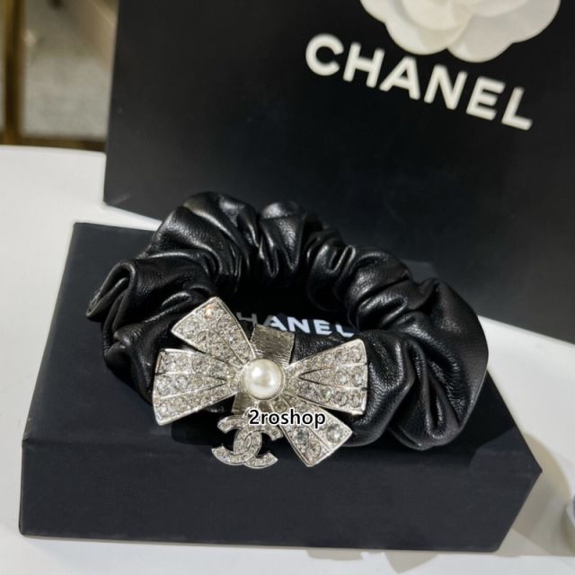 CHANEL 머리끈