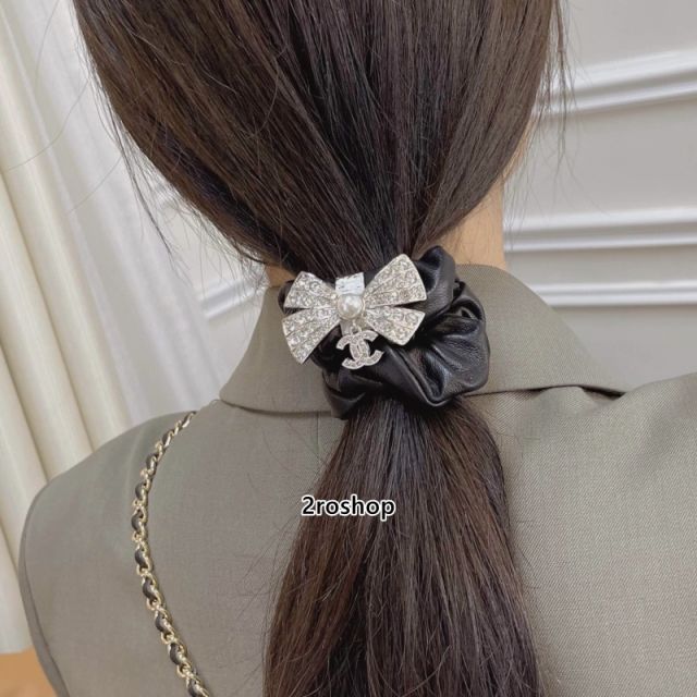 CHANEL 머리끈