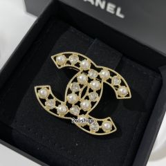 CHANEL 브로치