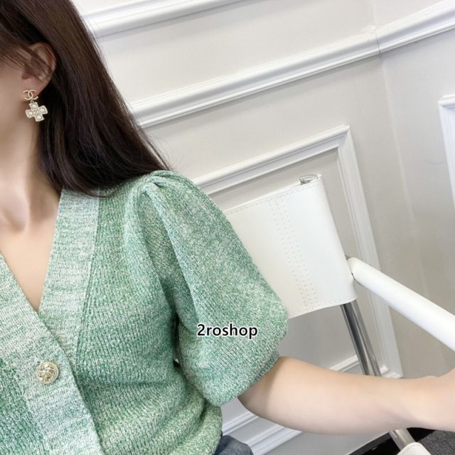CHANEL 피어싱