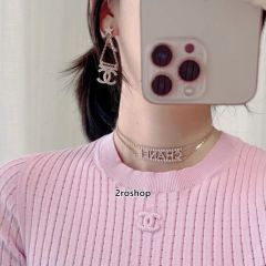 CHANEL 피어싱
