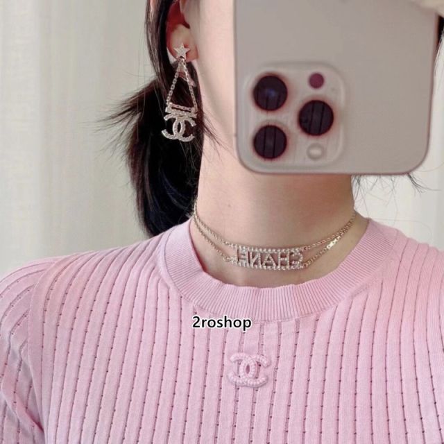 CHANEL 피어싱