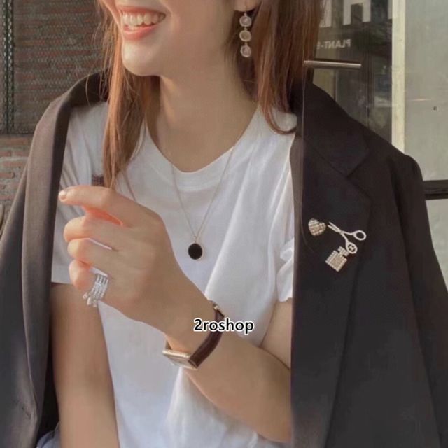CHANEL 브로치