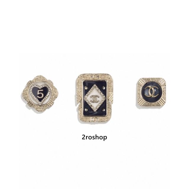 CHANEL 브로치