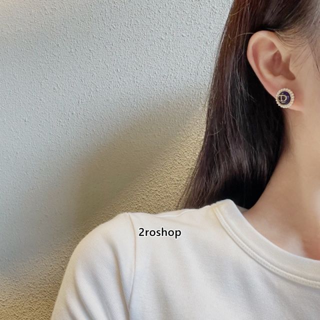 DIOR 피어싱