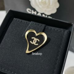 CHANEL 브로치