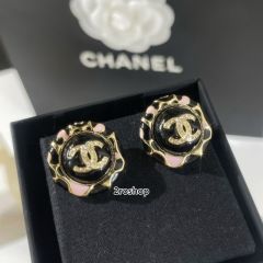CHANEL 피어싱