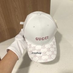 구찌로고볼캡화이트