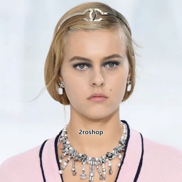 CHANEL 헤어밴드