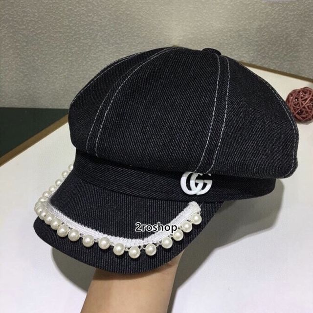 구찌모자아이보리