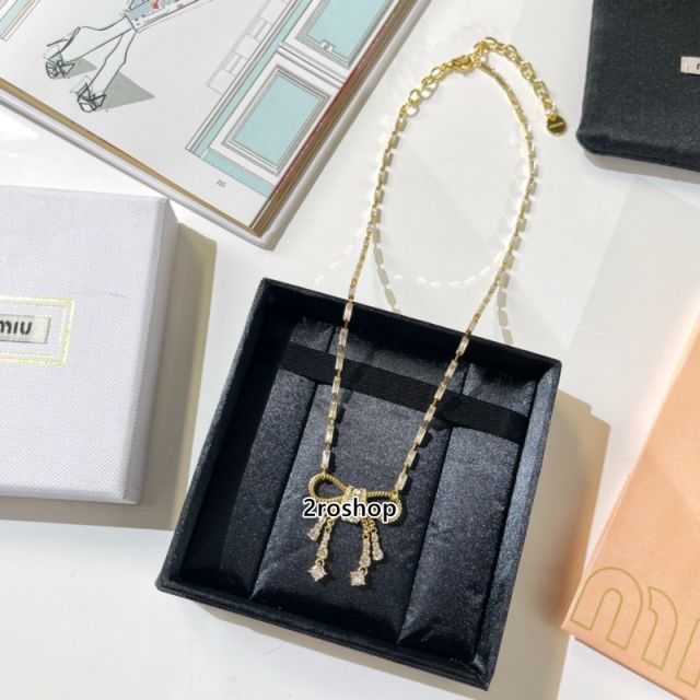 Miu Miu 목걸이