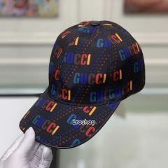 구찌볼캡화이트