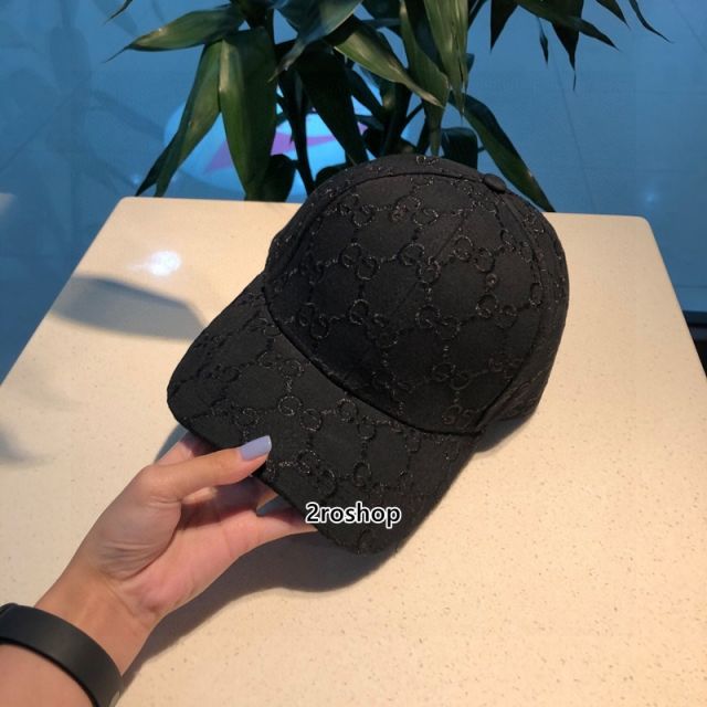 구찌볼캡연브라운