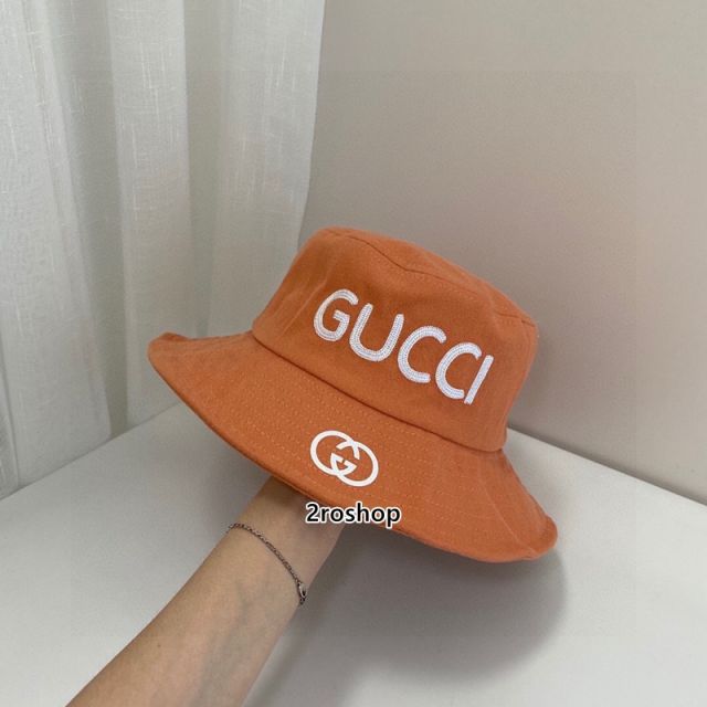 구찌로고버킷햇연브라운