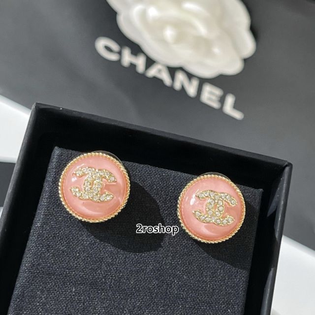 CHANEL 피어싱