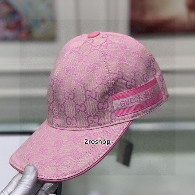 구찌볼캡화이트