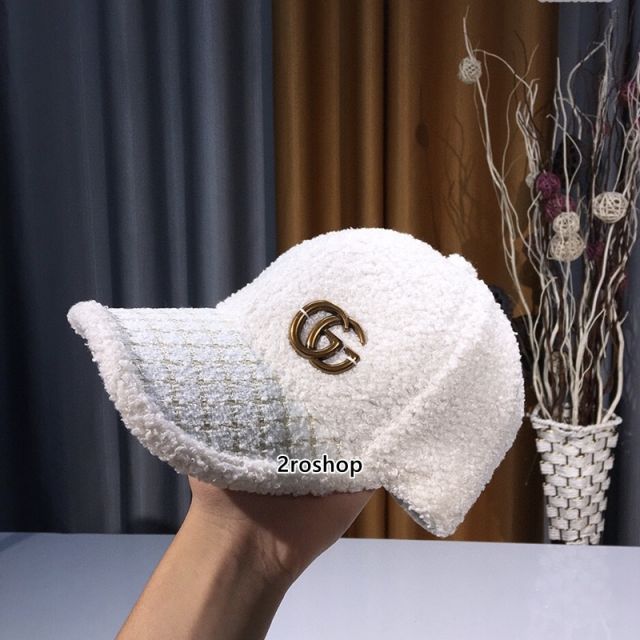 구찌모자연브라운