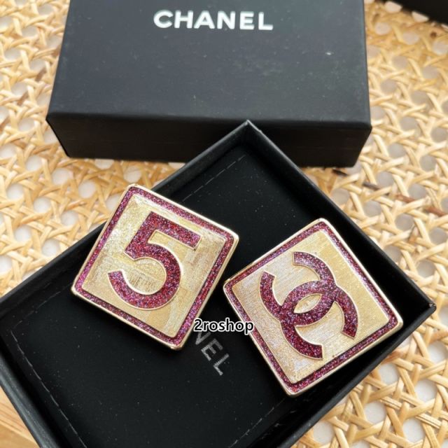 CHANEL 브로치