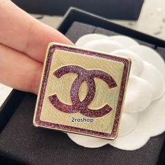 CHANEL 브로치
