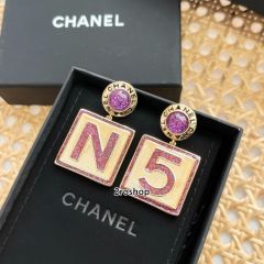 CHANEL 피어싱