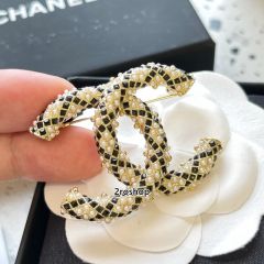 CHANEL 브로치