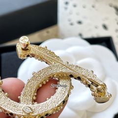 CHANEL 브로치