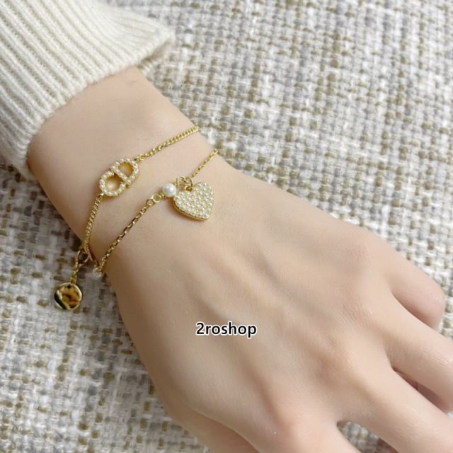 DIOR 팔찌