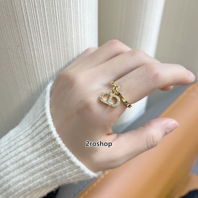 DIOR 반지
