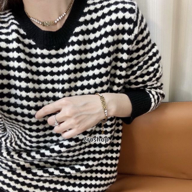 DIOR 목걸이