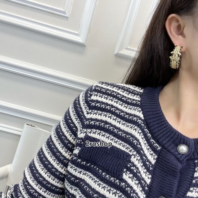 CHANEL 피어싱