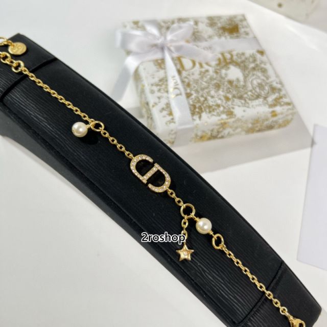 DIOR 팔찌