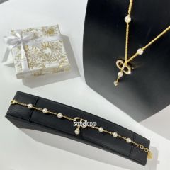 DIOR 목걸이
