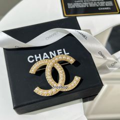 CHANEL 브로치