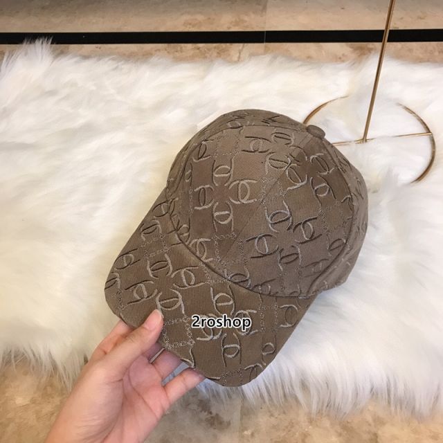 샤넬볼캡브라운