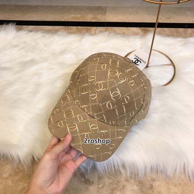 샤넬볼캡브라운