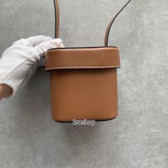 셀린느퀴르트리오페박스백