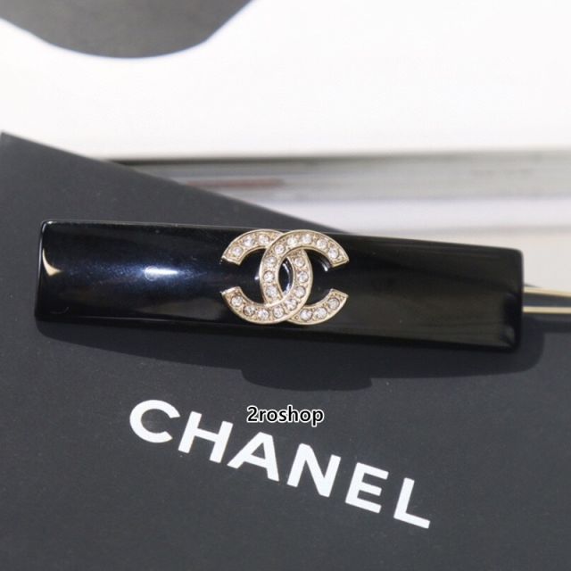 CHANEL 헤어핀