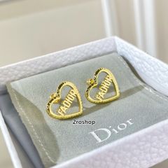 DIOR 피어싱