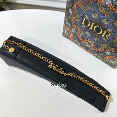 DIOR 팔찌