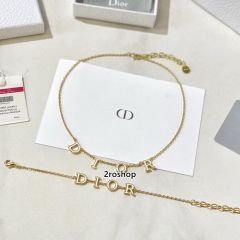 DIOR 목걸이