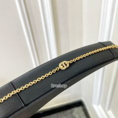 DIOR 팔찌