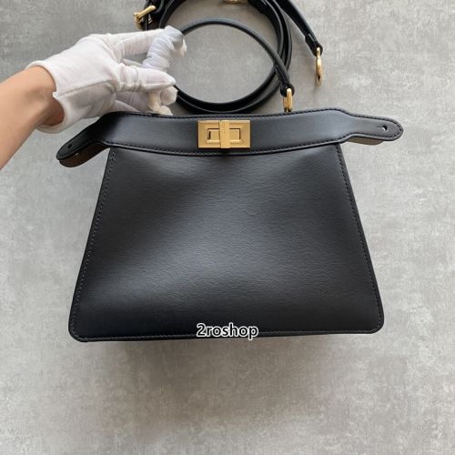 펜디피카부탑핸들백블랙