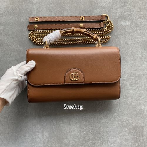 구찌플랩백브라운